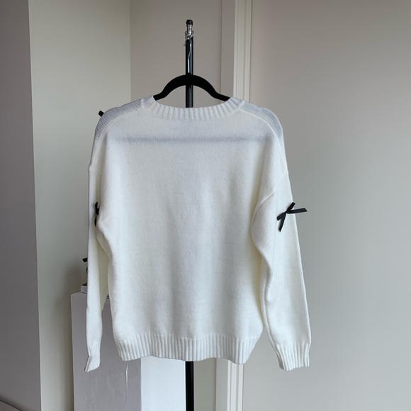 NWT Eggshell Sweater - Picture 3 of 4